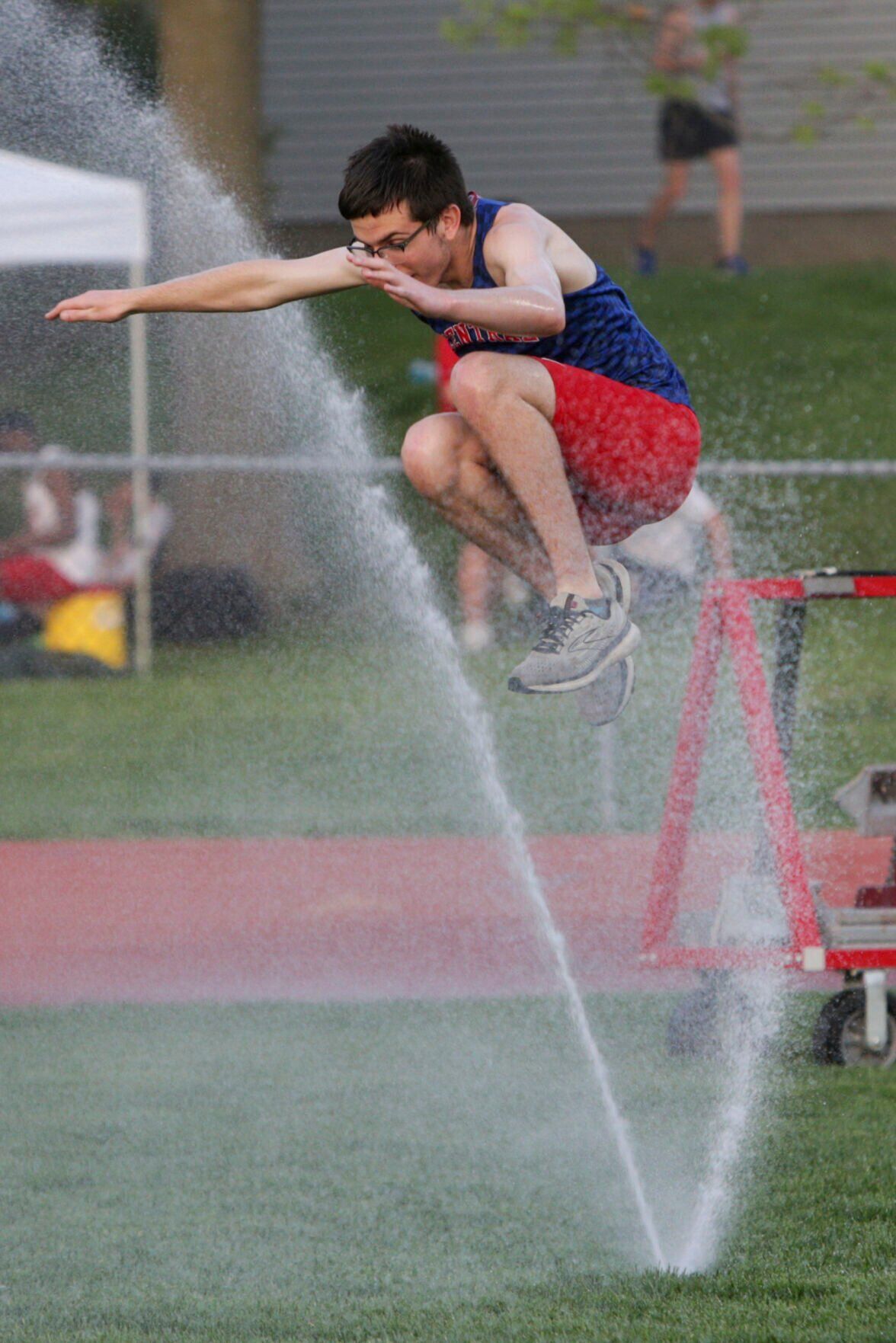 051222-qc-spt-district track-94.jpg